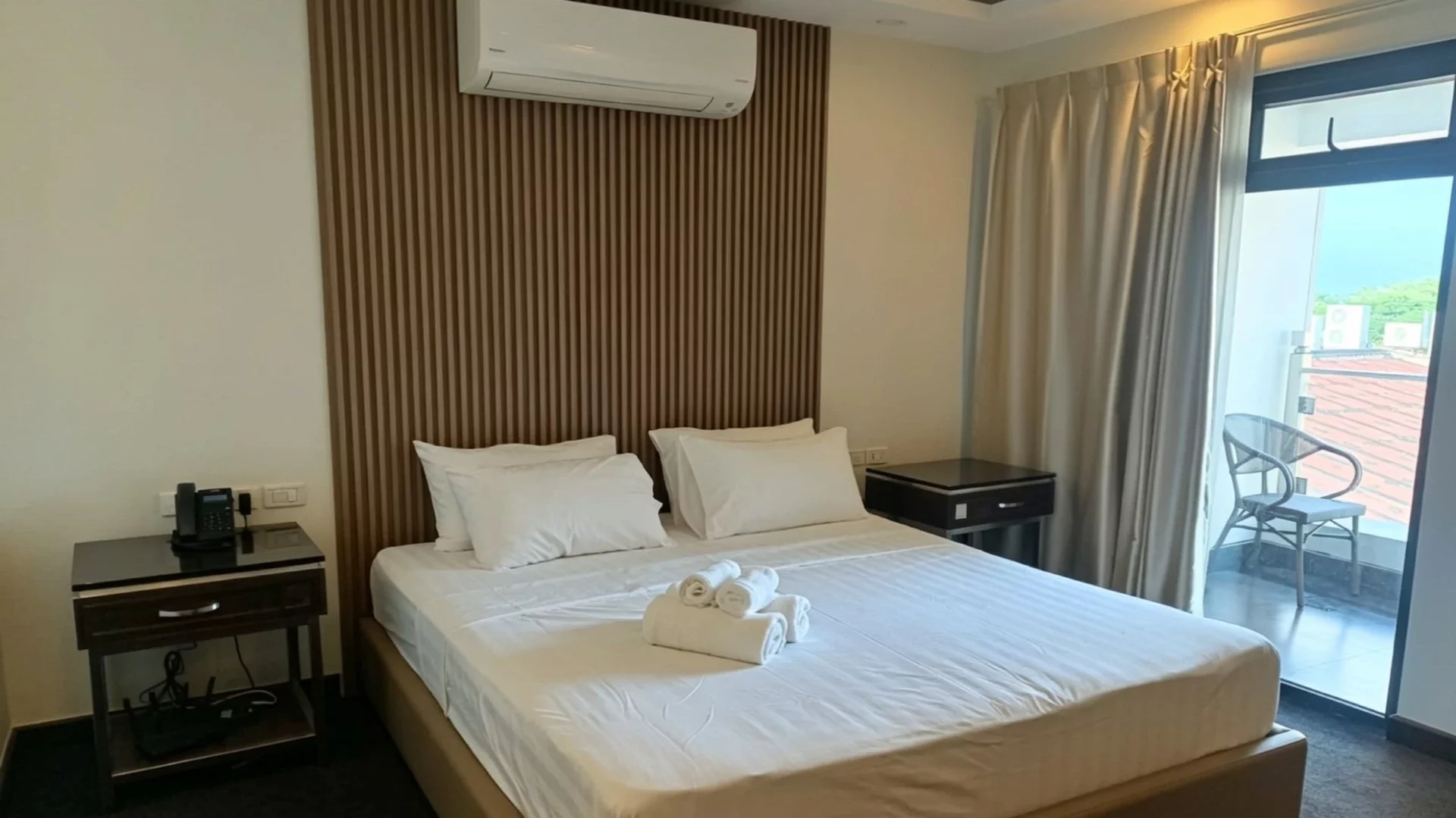 Fields Palace Hotel