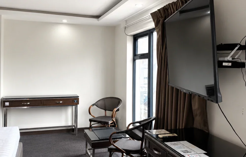 ROOMS_NAME Image